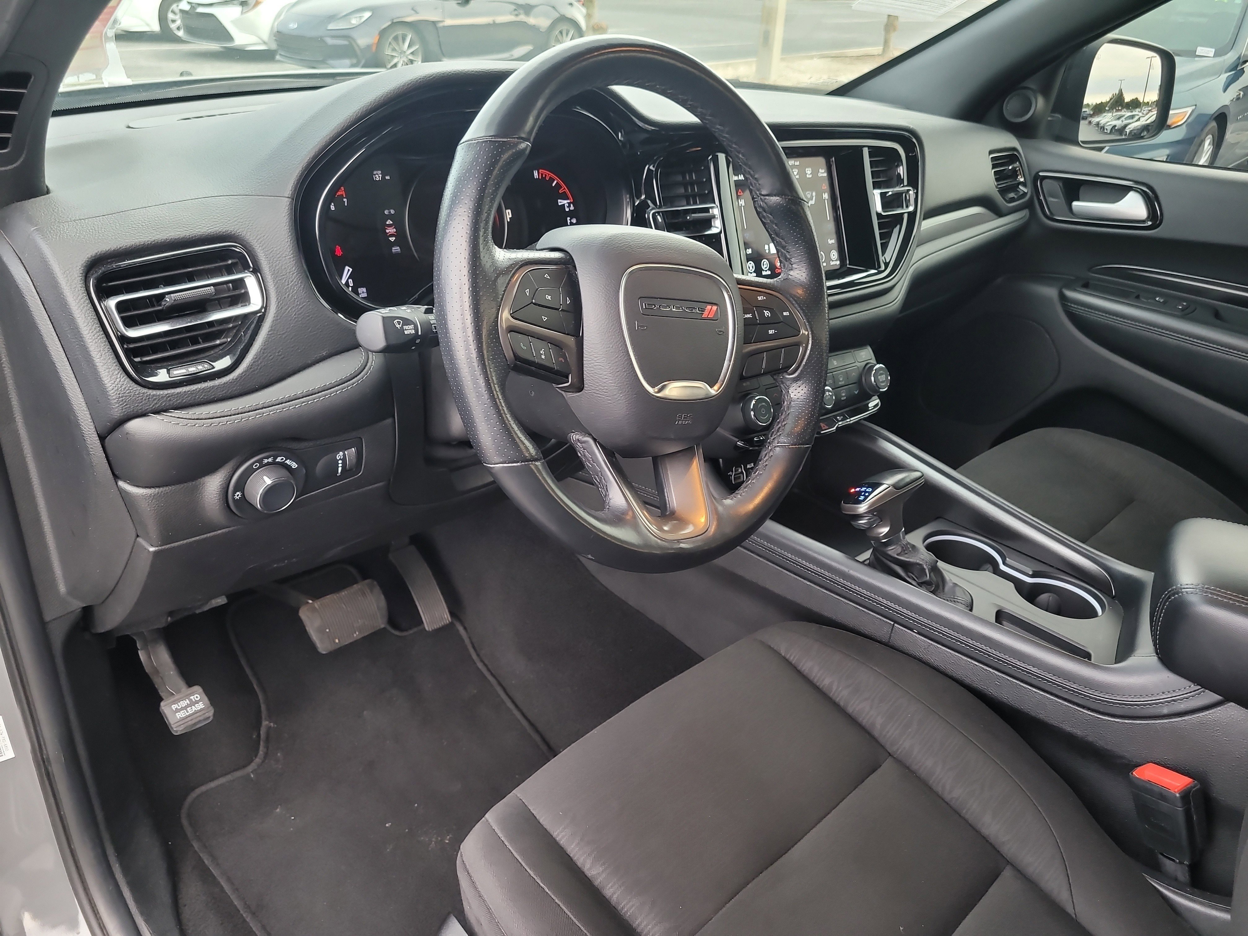 Used 2023 Dodge Durango SXT image 18