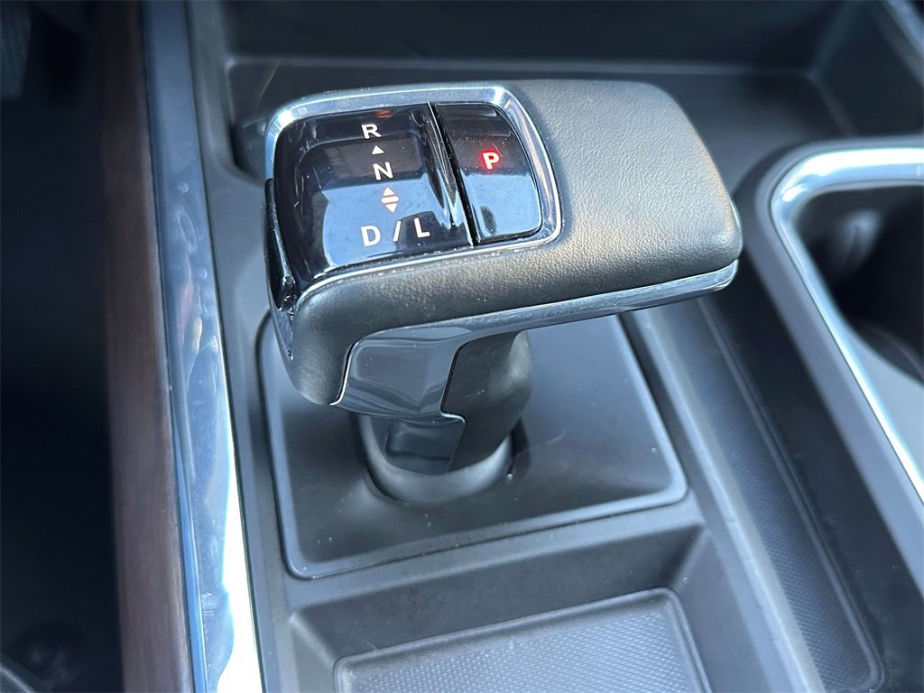 Used 2024 GMC Sierra 1500 SLT w/ SLT Premium Plus Package image 29