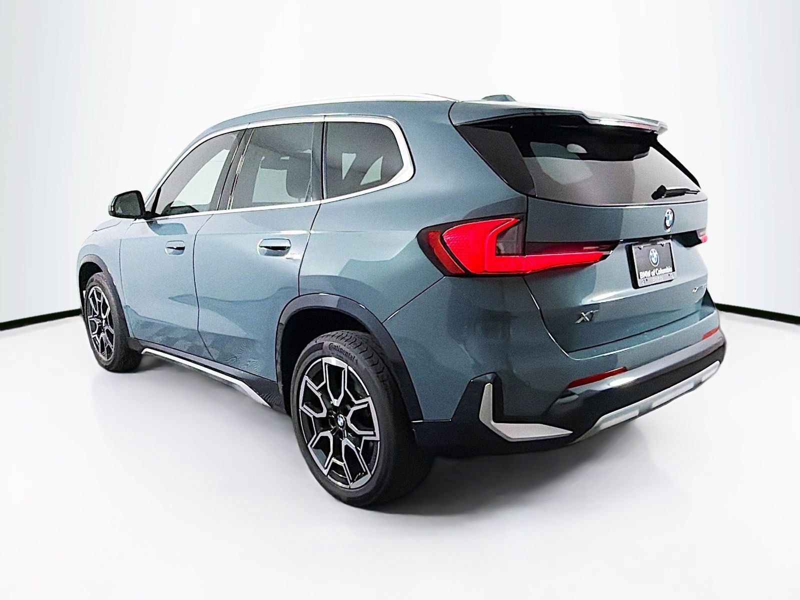 Used 2025 BMW X1 xDrive28i image 5