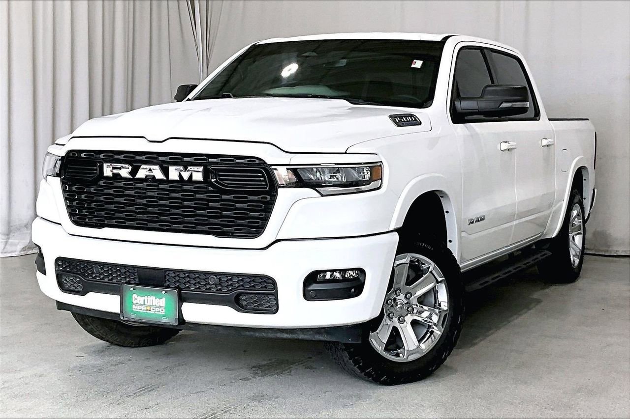 Used 2025 RAM 1500 Lone Star image 12