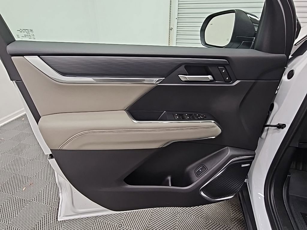 New 2026 GMC Acadia Elevation w/ Black Edition FWD image 29