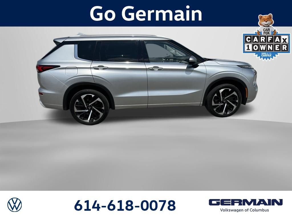 Used 2023 Mitsubishi Outlander SEL AWD/4WD image 8