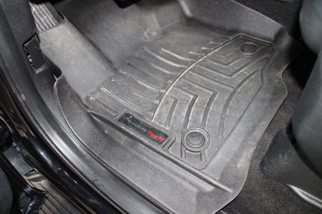 Used 2019 Ford Expedition XLT w/ Equipment Group 202A image 17