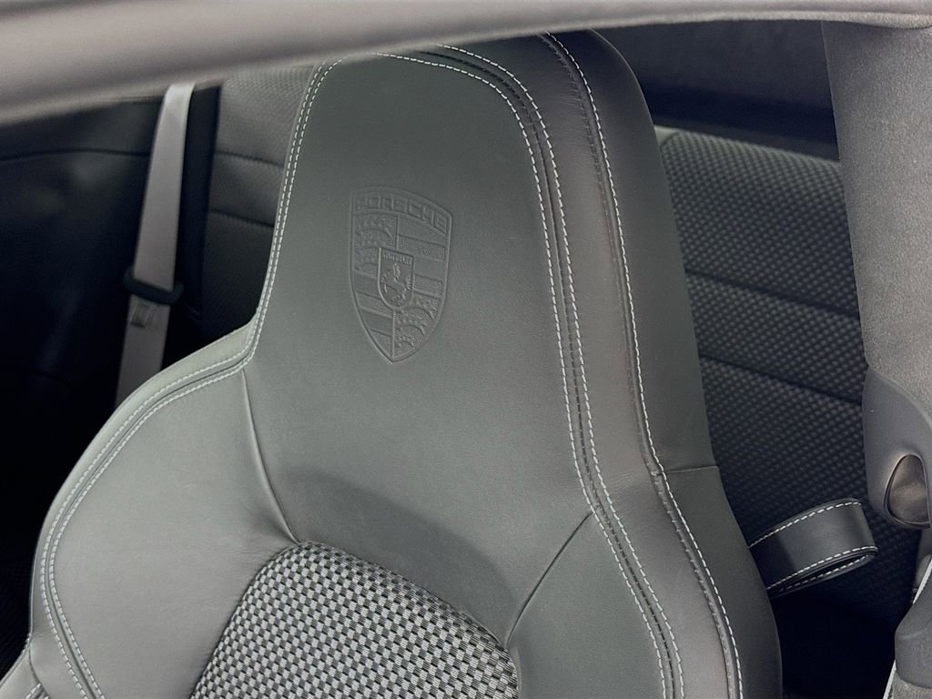 Certified 2022 Porsche 911 Turbo S AWD/4WD image 15