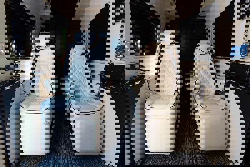 Used 2021 Mercedes-Benz G 63 AMG 4MATIC image 33