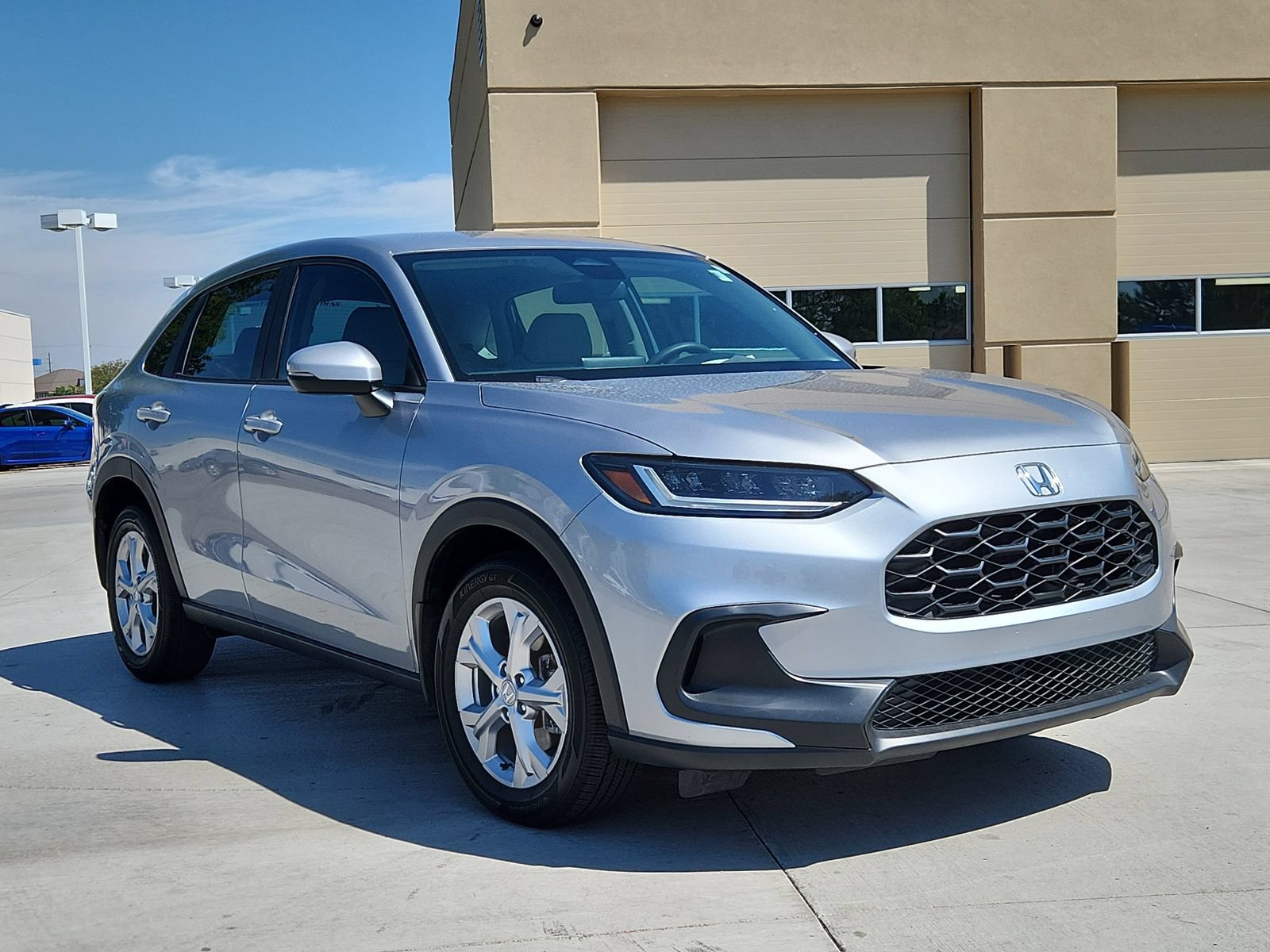 Used 2023 Honda HR-V LX image 7