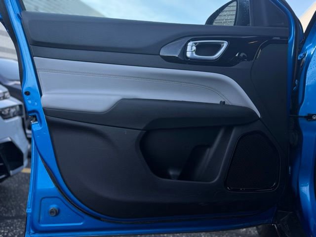 Certified 2022 Jeep Compass Limited image 15