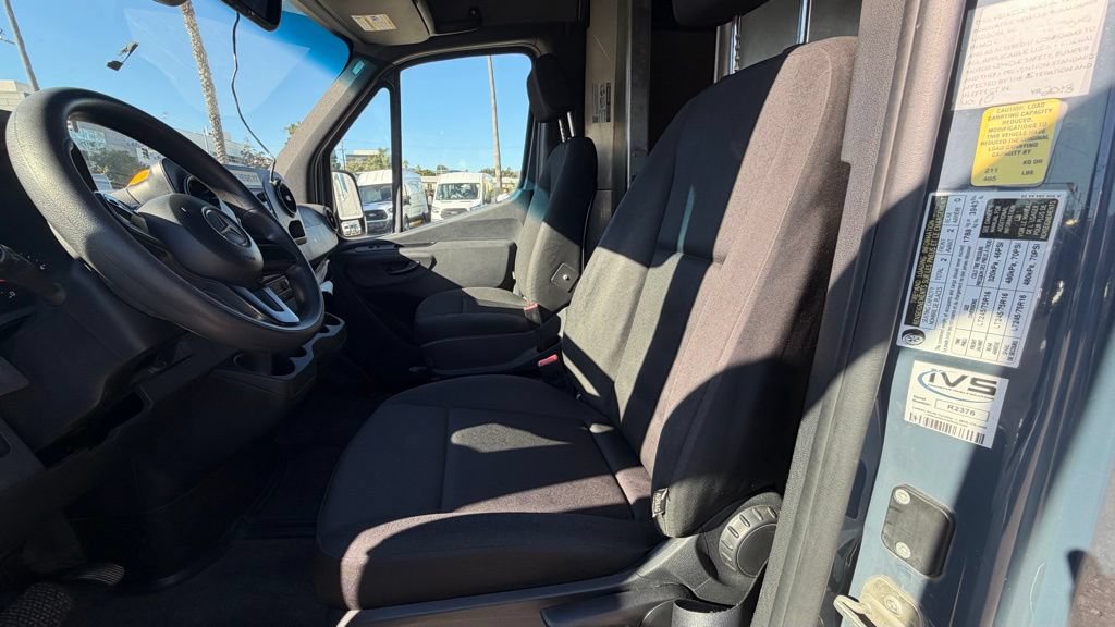 Used 2019 Mercedes-Benz Sprinter 144 image 11