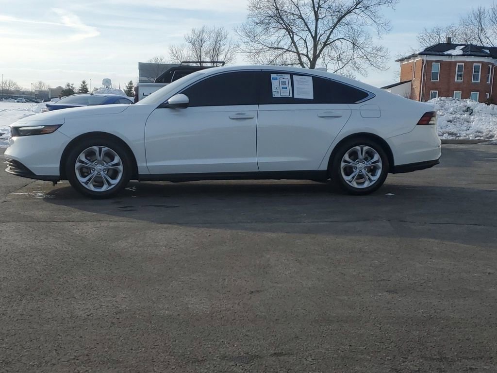 Used 2025 Honda Accord LX image 4