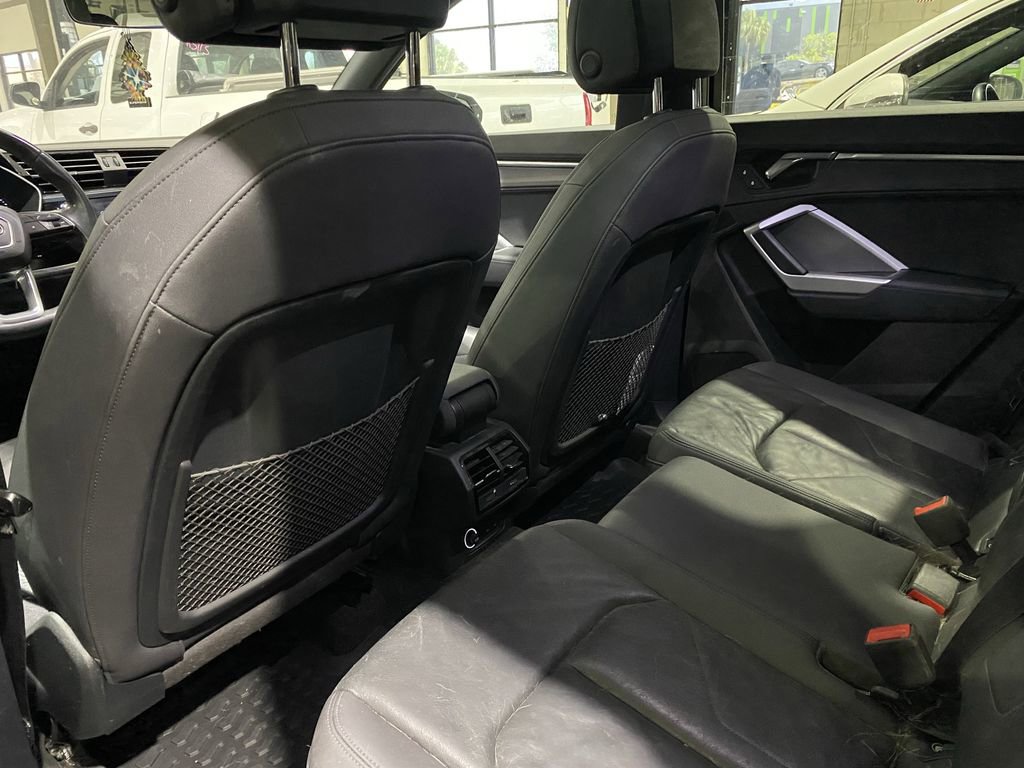 Used 2020 Audi Q3 2.0T Premium AWD/4WD image 5