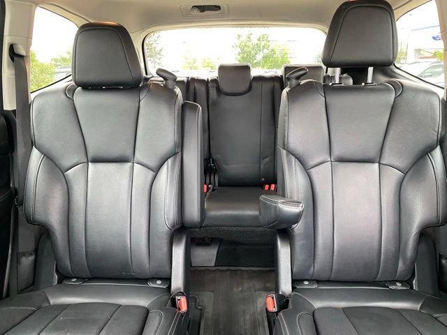 Used 2019 Subaru Ascent Limited AWD/4WD image 11