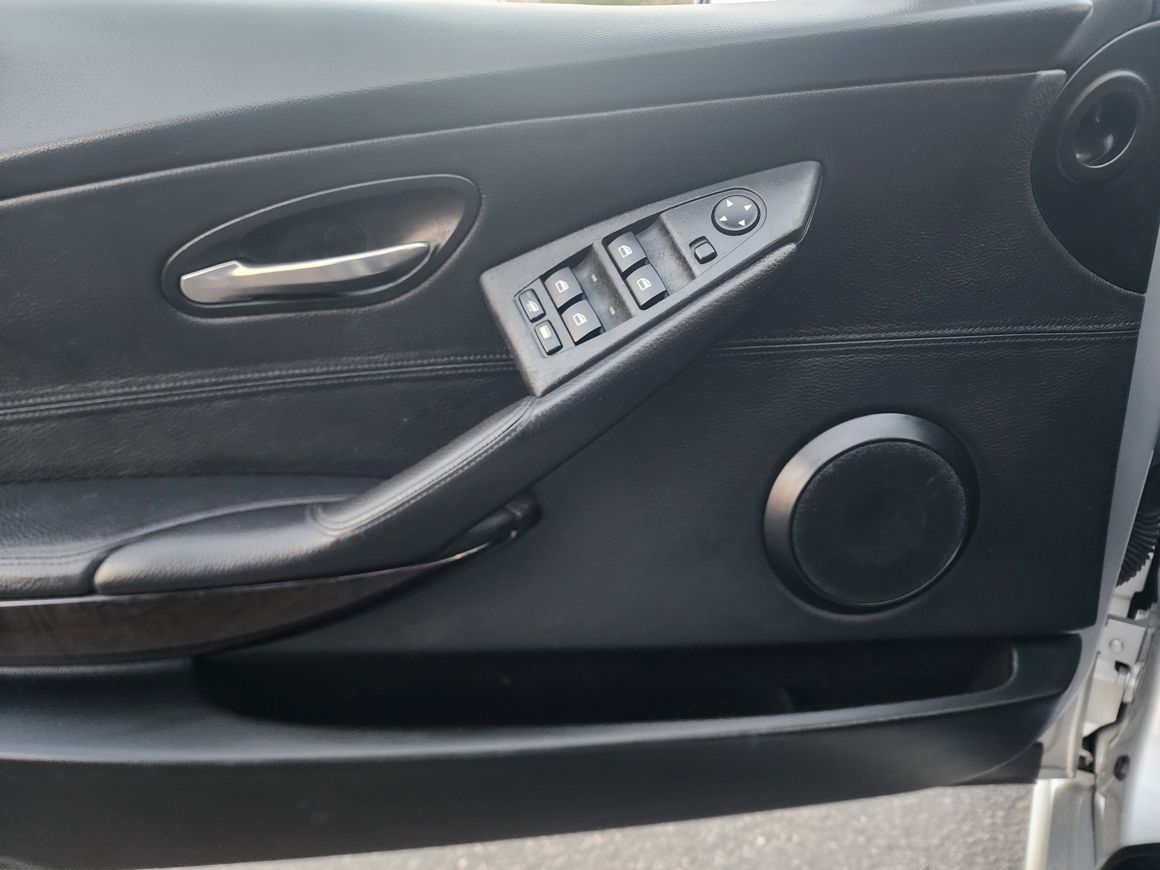 Used 2007 BMW 650i Convertible image 19