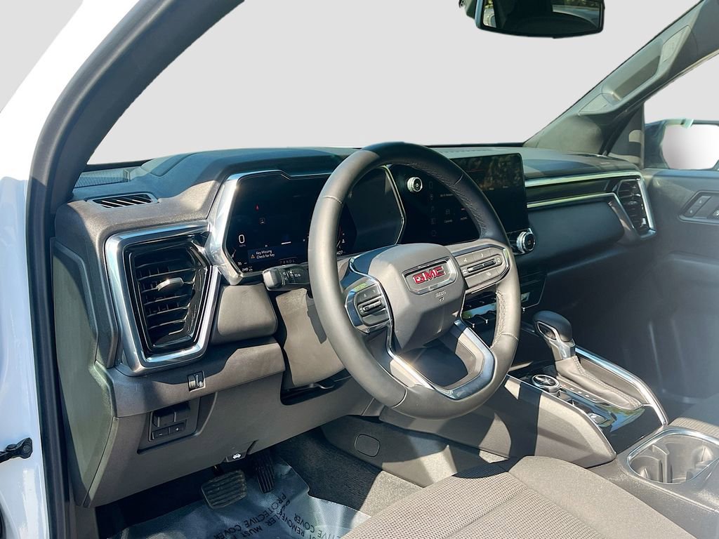 Used 2024 GMC Canyon Elevation w/ Convenience Package image 9
