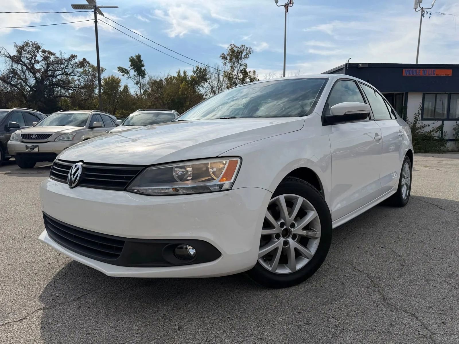 Used 2012 Volkswagen Jetta SE image 1
