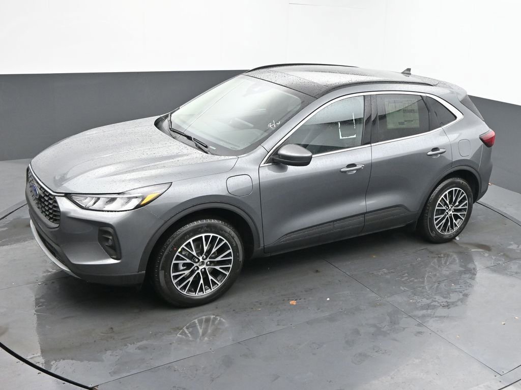 New 2026 Ford Escape SE w/ Class II Trailer Tow Package image 39