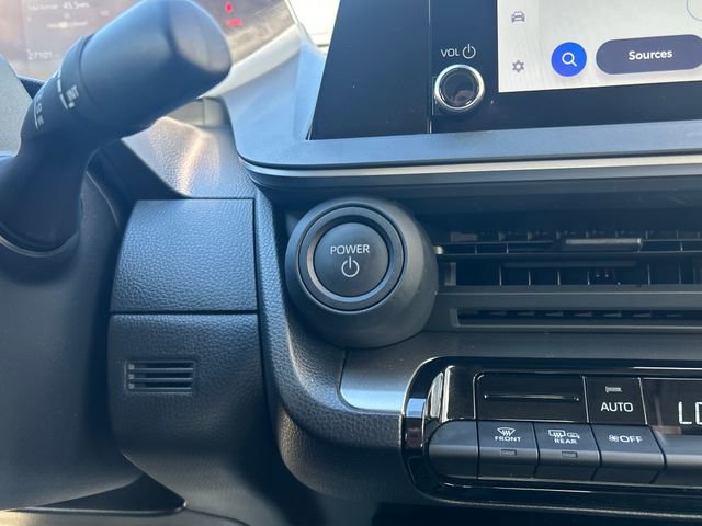 Used 2026 Toyota Prius LE image 30