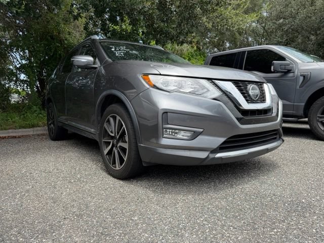 Used 2019 Nissan Rogue SL w/ Premium Package AWD/4WD image 2