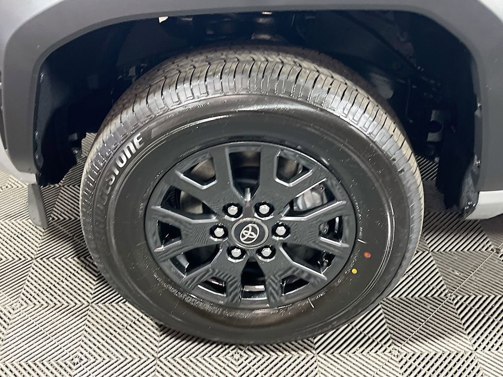 Certified 2025 Toyota 4Runner SR5 image 26