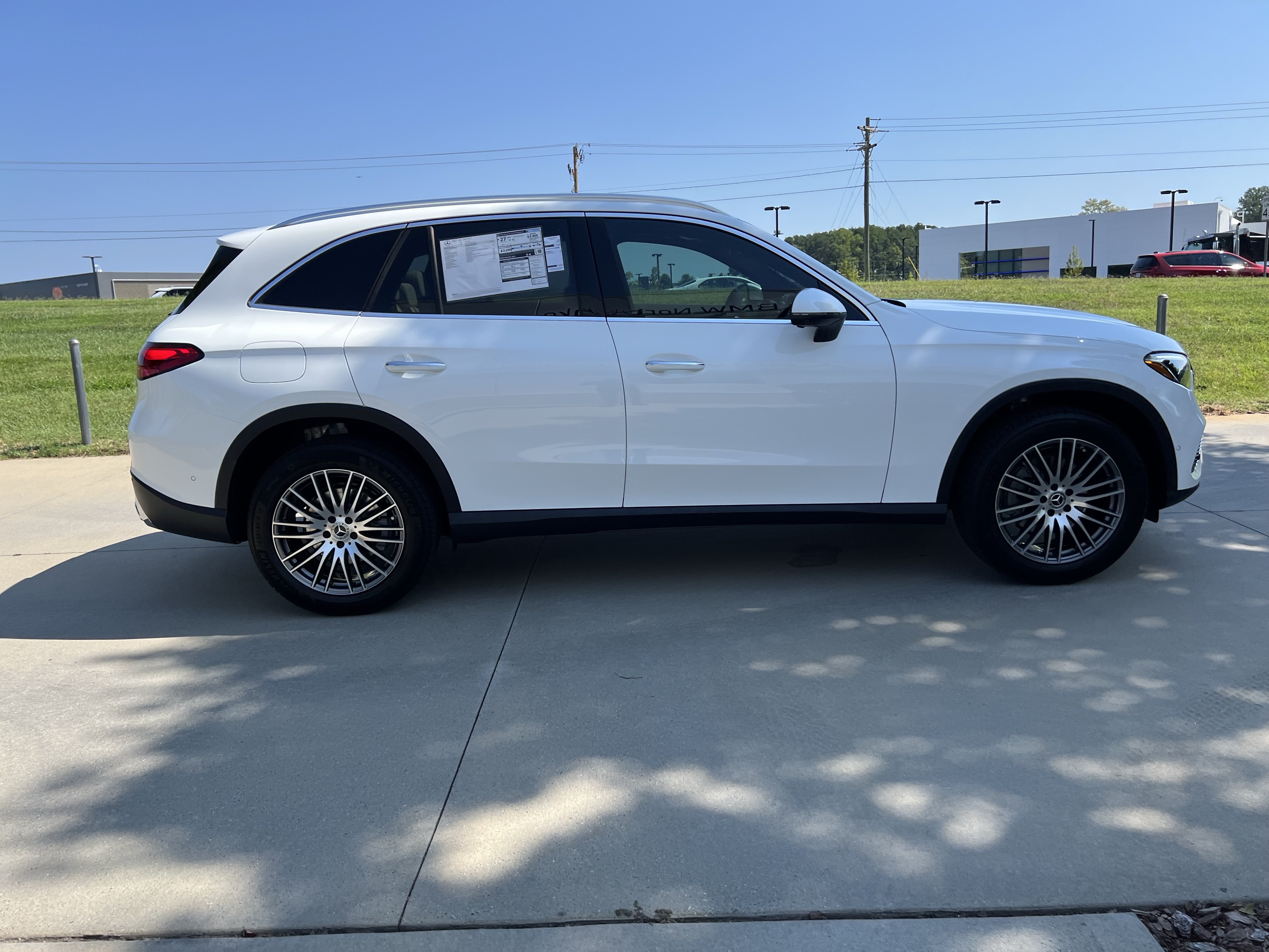 New 2027 Mercedes-Benz GLC 300 image 10