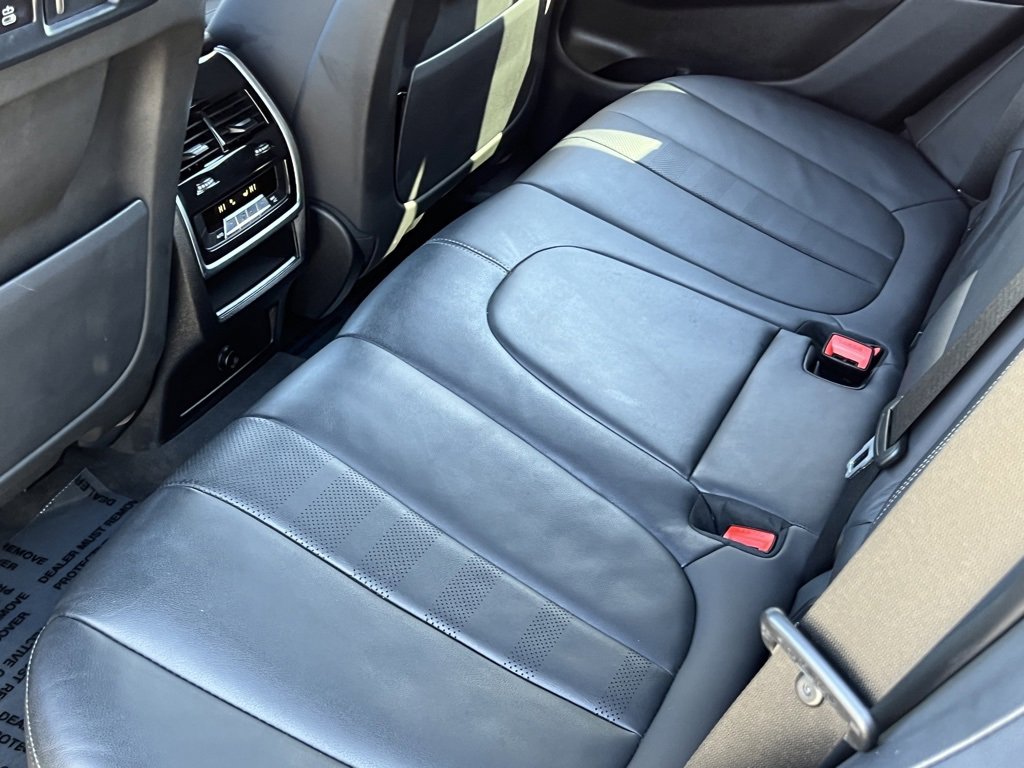 Used 2022 BMW X5 xDrive40i w/ Parking Assistance Package image 19