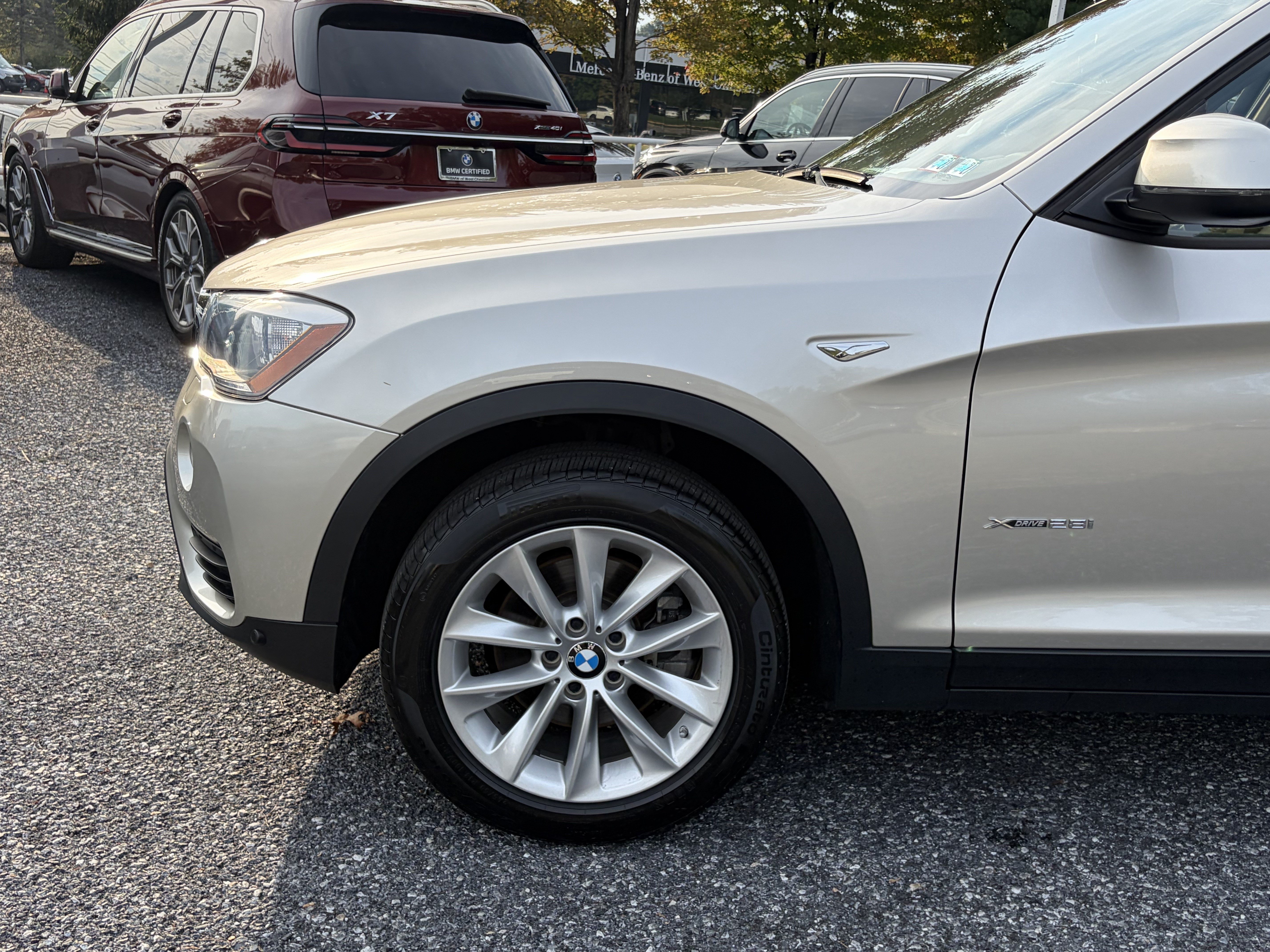 Used 2016 BMW X3 xDrive28i AWD/4WD image 4