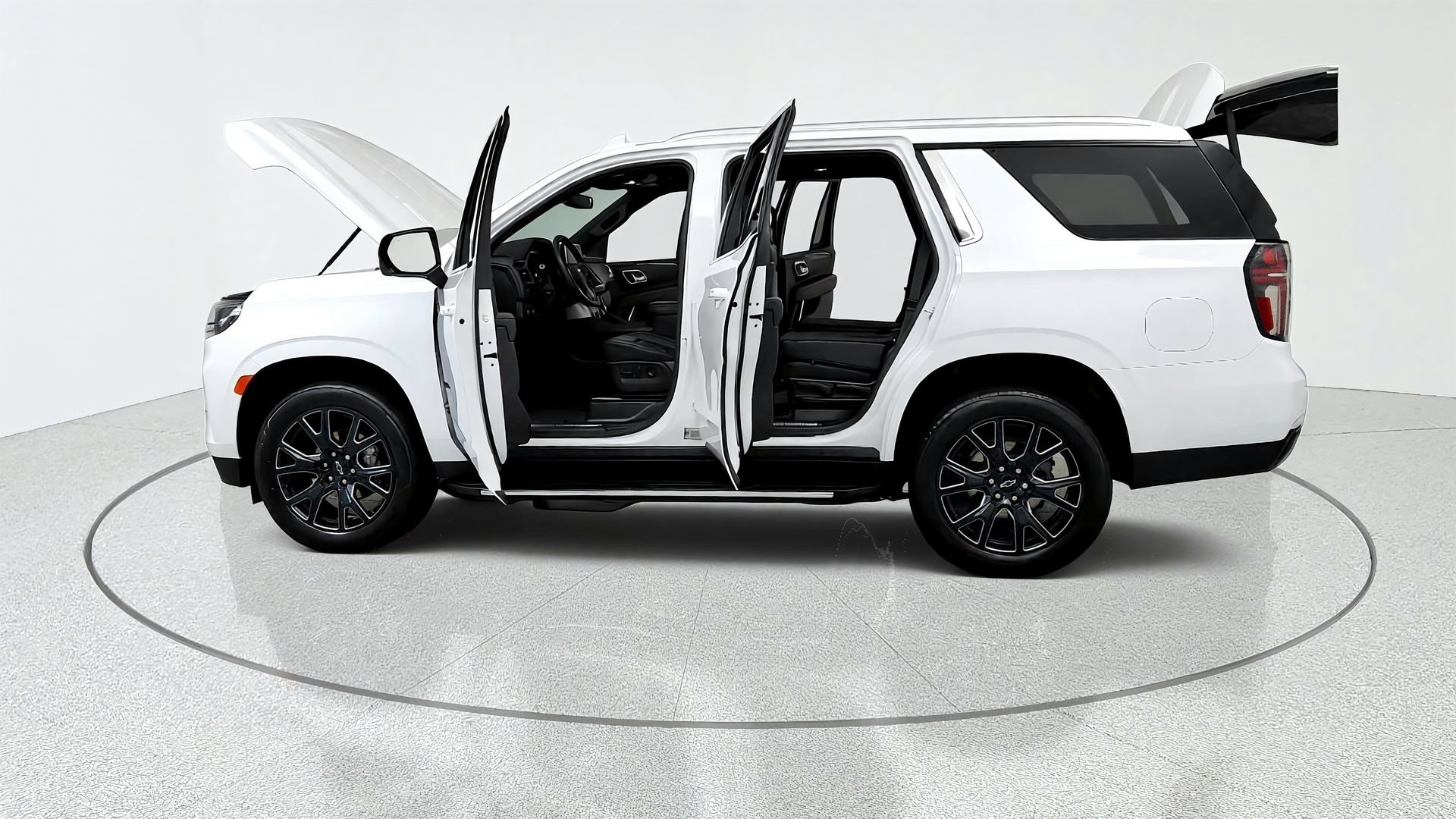Certified 2023 Chevrolet Tahoe LT w/ LT Signature Plus Package AWD/4WD image 10