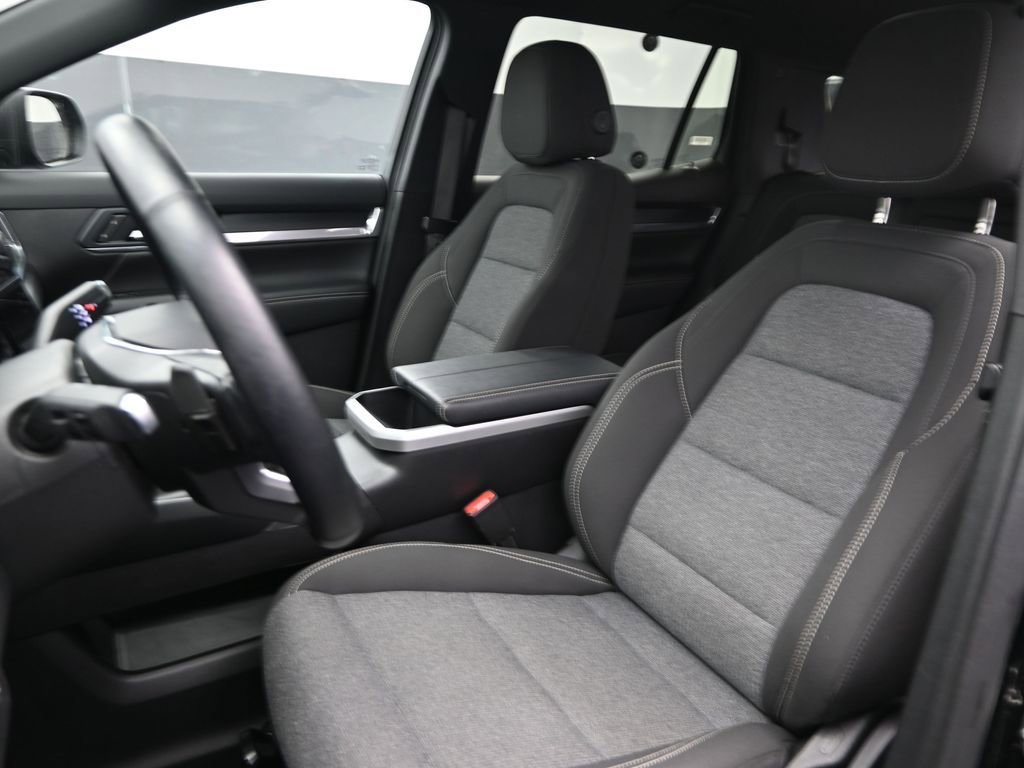 Used 2025 GMC Terrain Elevation AWD/4WD image 15