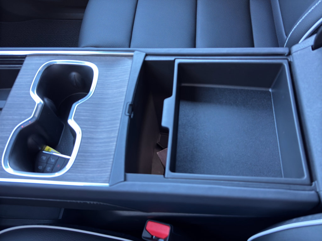 New 2026 GMC Acadia Denali w/ Super Cruise Package image 34