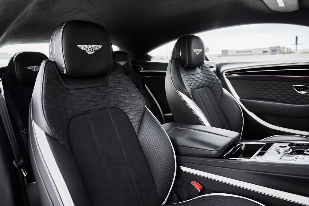 Used 2025 Bentley Continental GT Speed AWD/4WD image 35