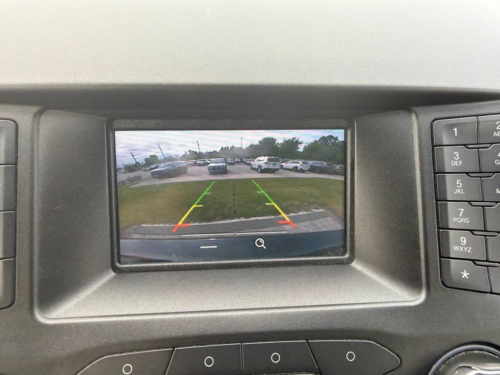 Used 2018 Ford Edge SE FWD image 37