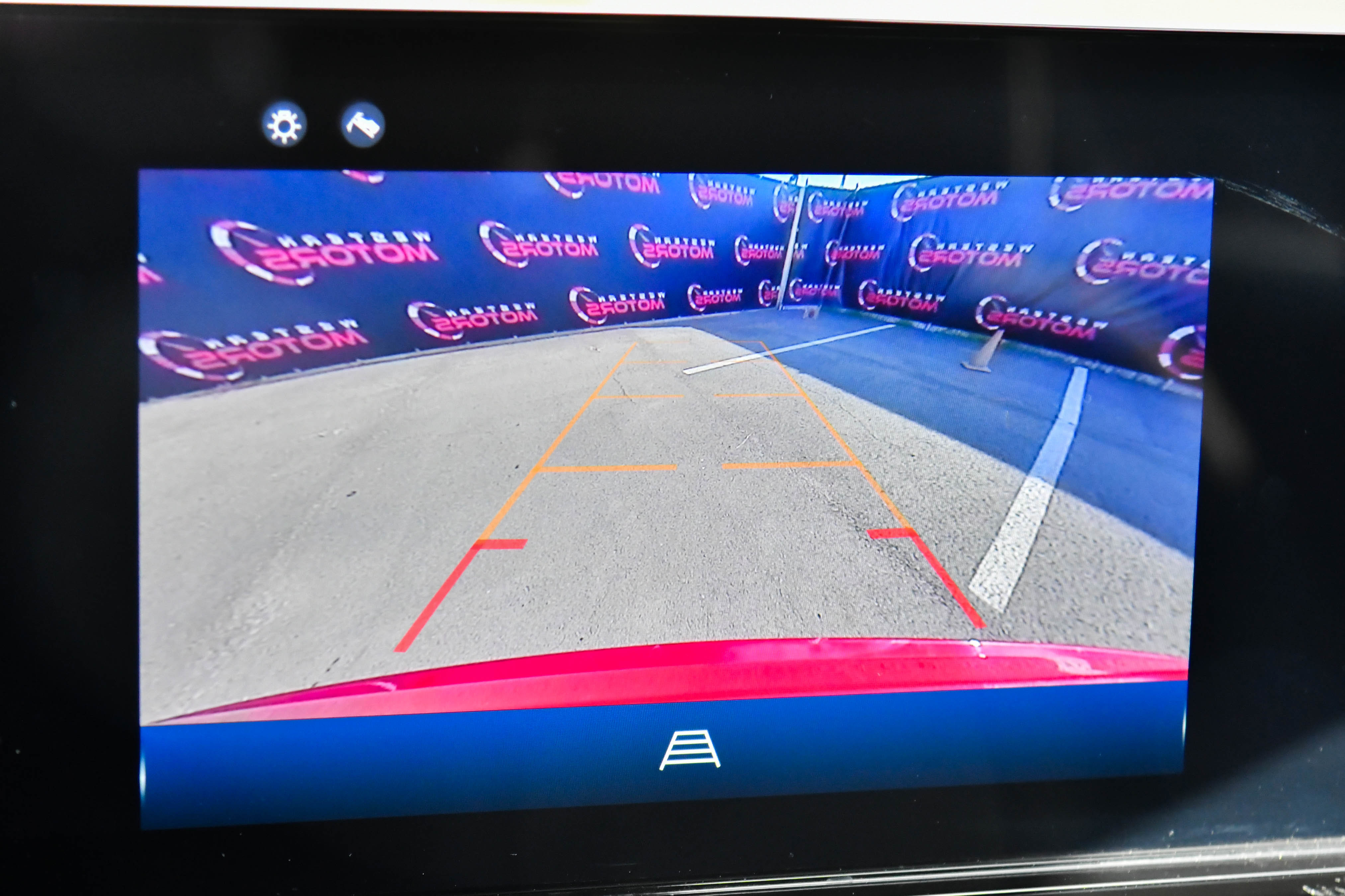 Used 2024 Honda Prologue EX image 19