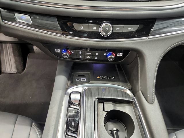 Used 2023 Buick Enclave Essence AWD/4WD image 40