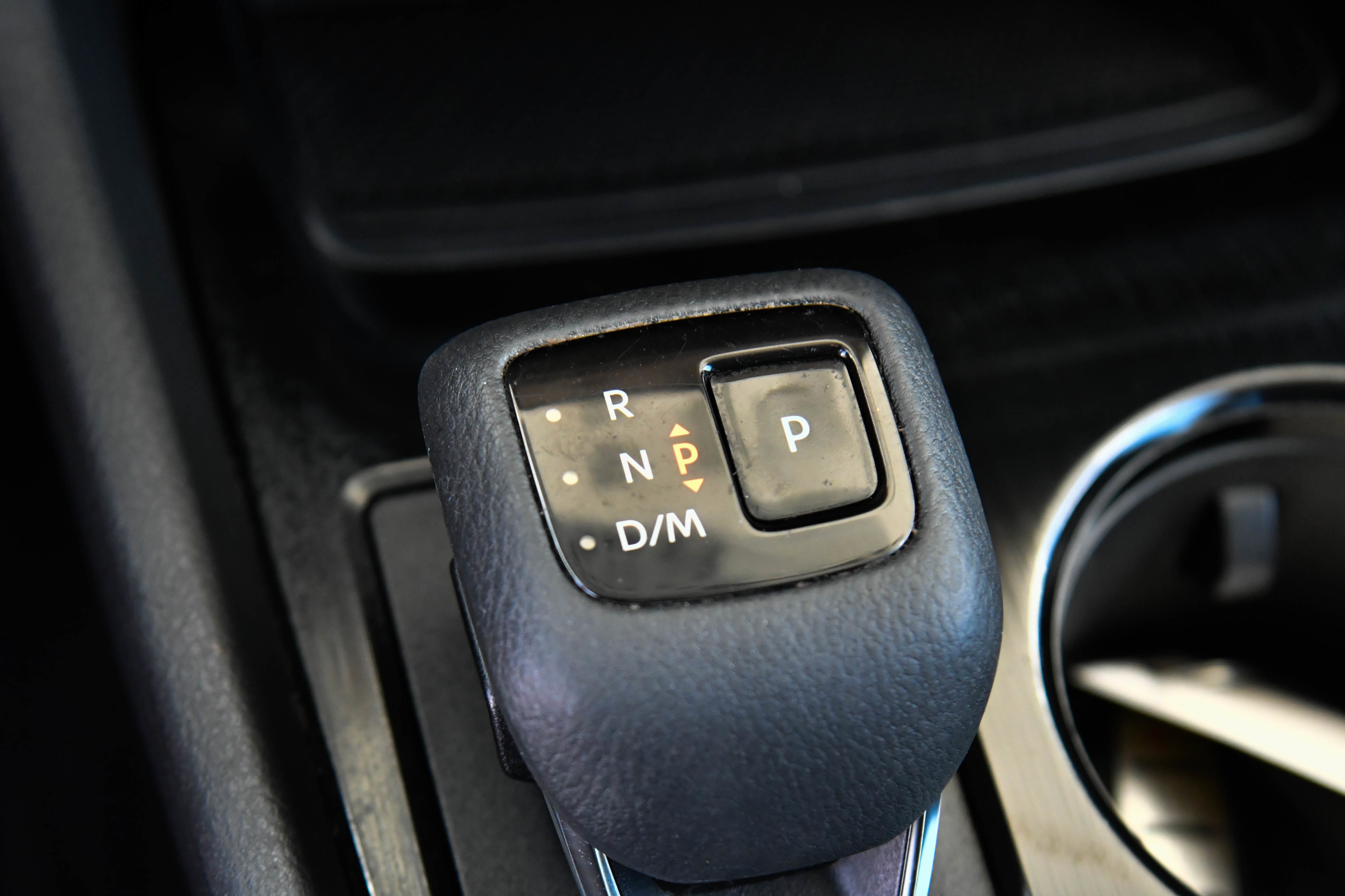 Used 2022 Nissan Rogue SV AWD/4WD image 24