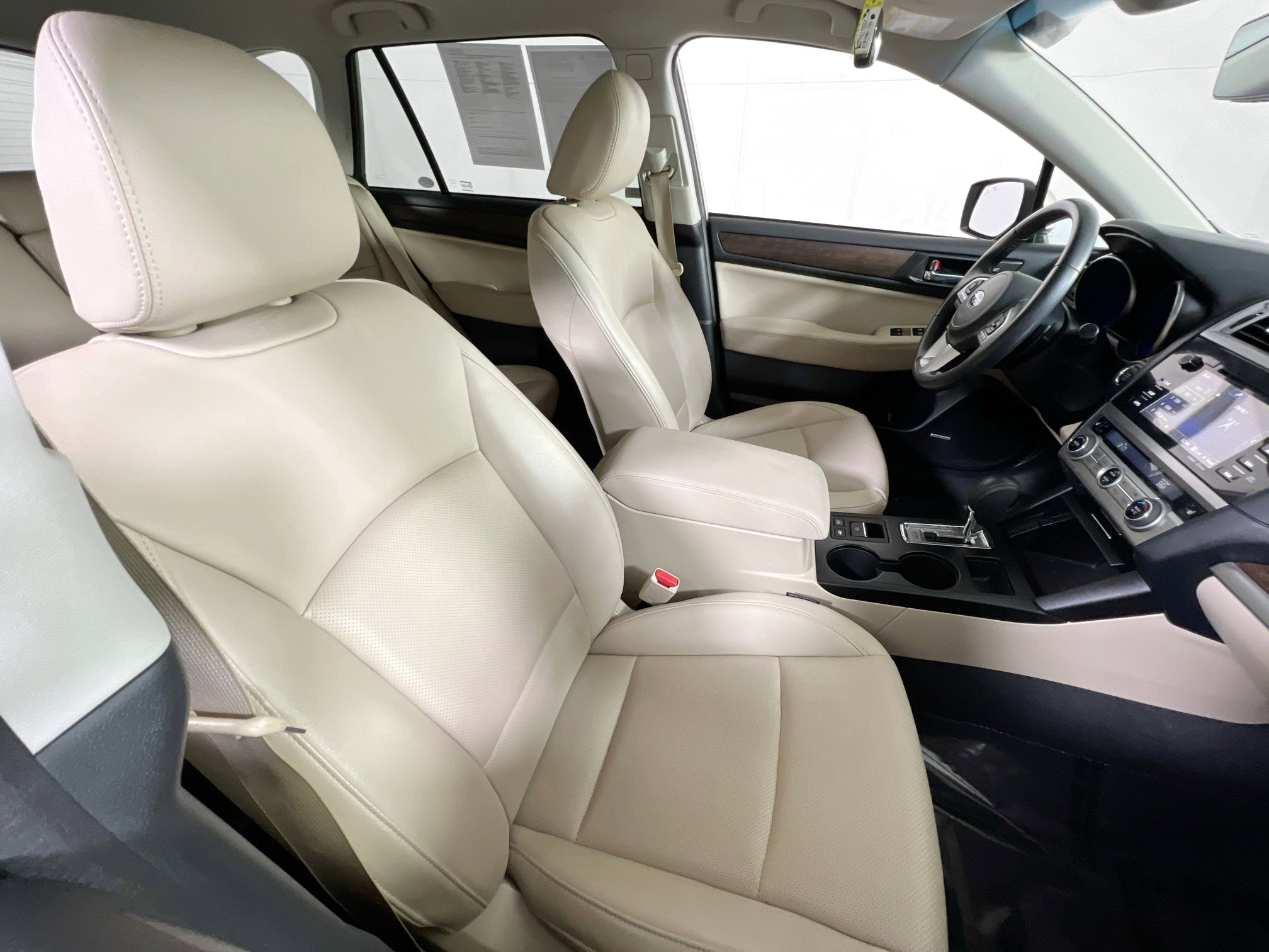 Used 2017 Subaru Outback 2.5i Limited image 27