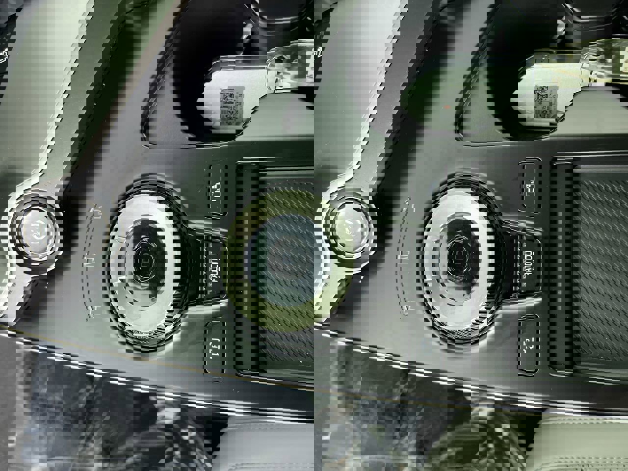 New 2025 Kia EV6 Wind image 23