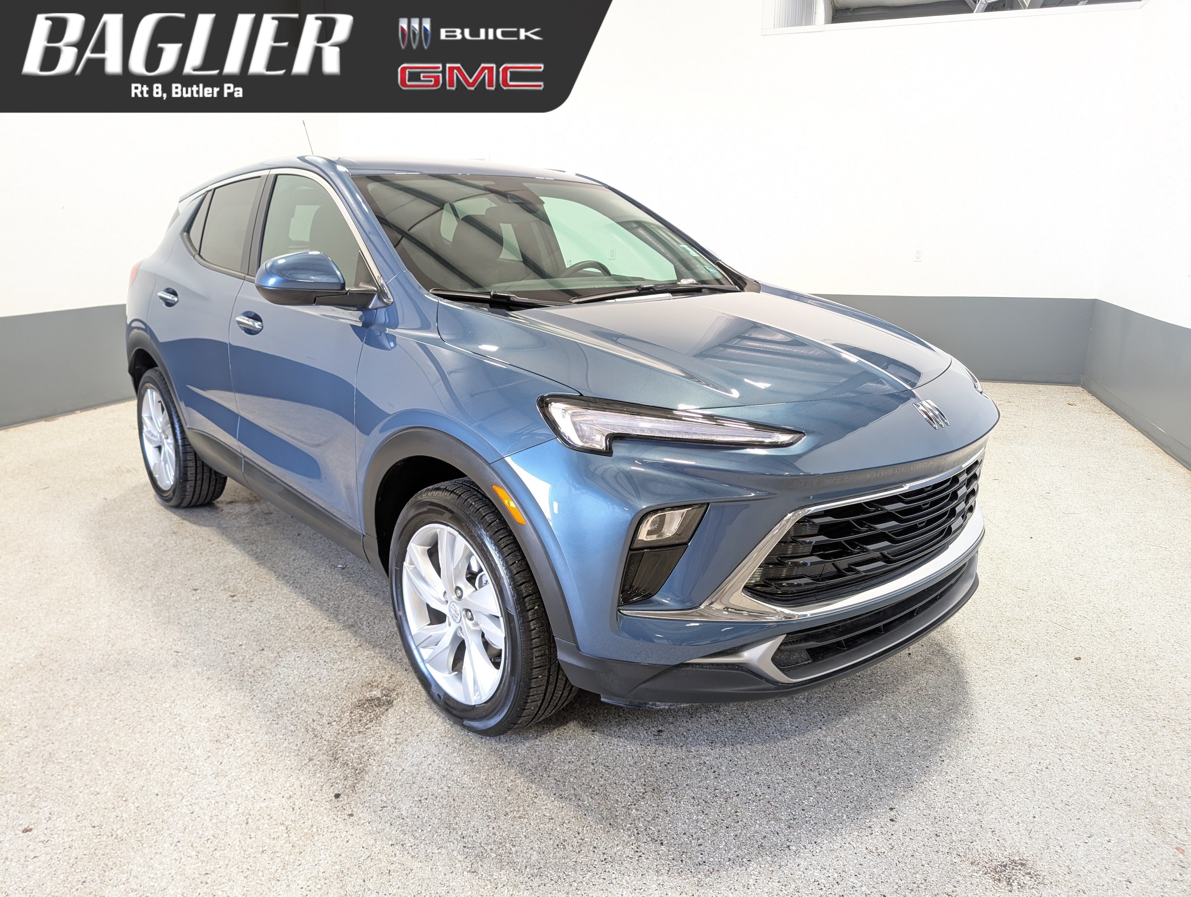 Used 2026 Buick Encore GX Preferred w/ Comfort Package AWD/4WD image 1