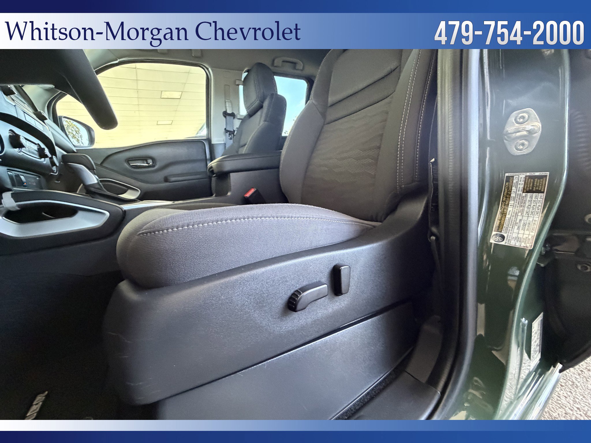 Used 2023 Nissan Frontier SV w/ Technology Package image 13