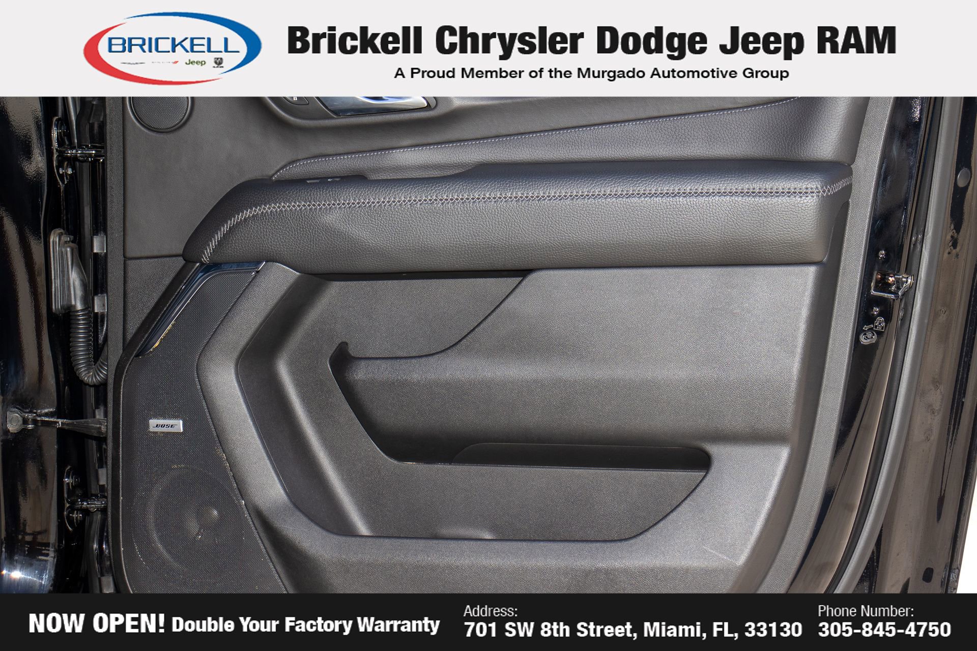 Used 2023 GMC Yukon XL Denali AWD/4WD image 13