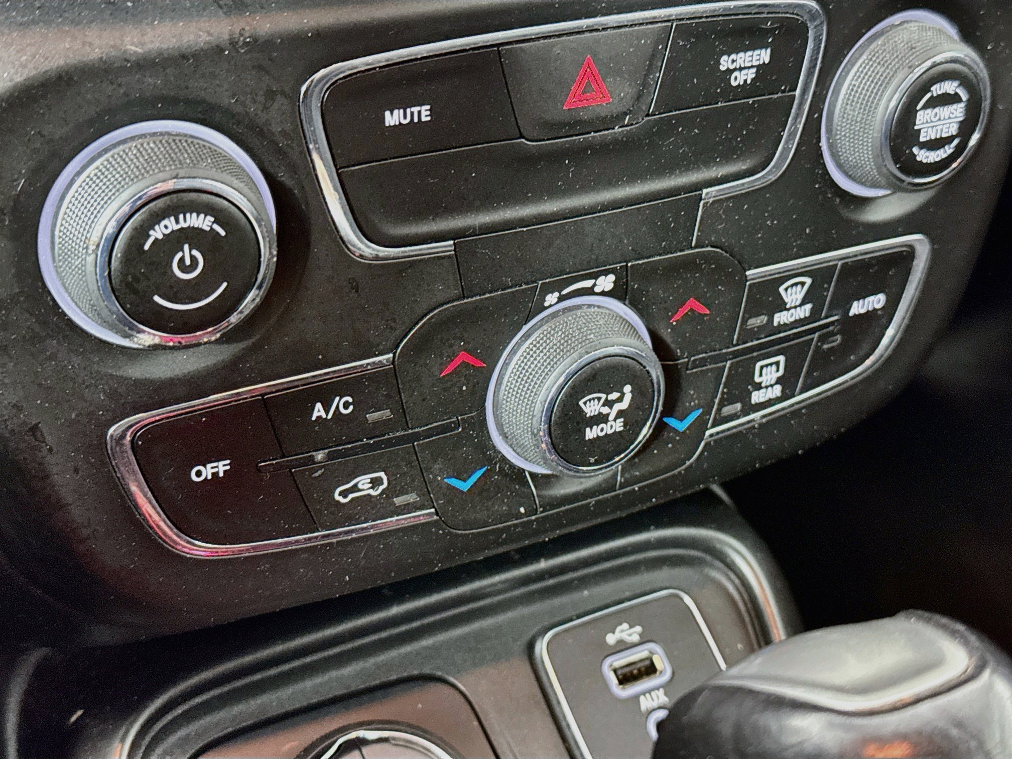 Used 2018 Jeep Compass Trailhawk w/ Leather Interior Group AWD/4WD image 15