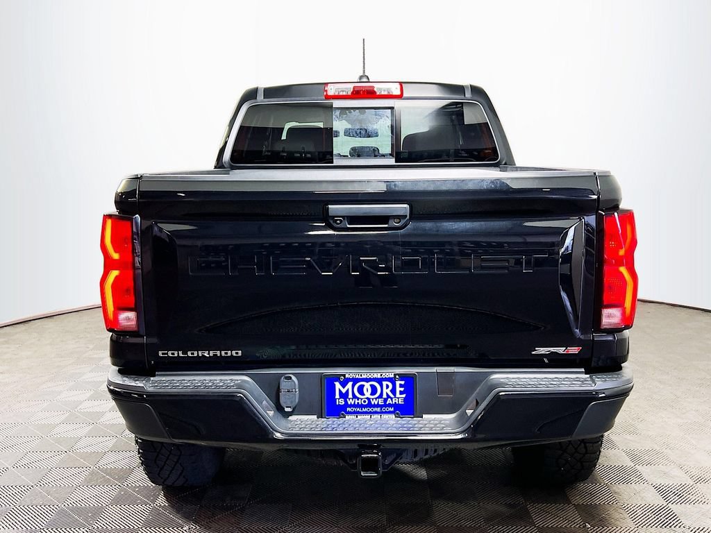 Used 2023 Chevrolet Colorado ZR2 AWD/4WD image 6