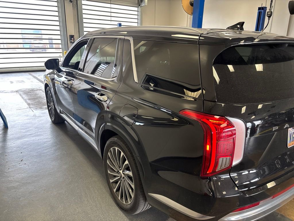 Used 2024 Hyundai Palisade Calligraphy AWD/4WD image 8