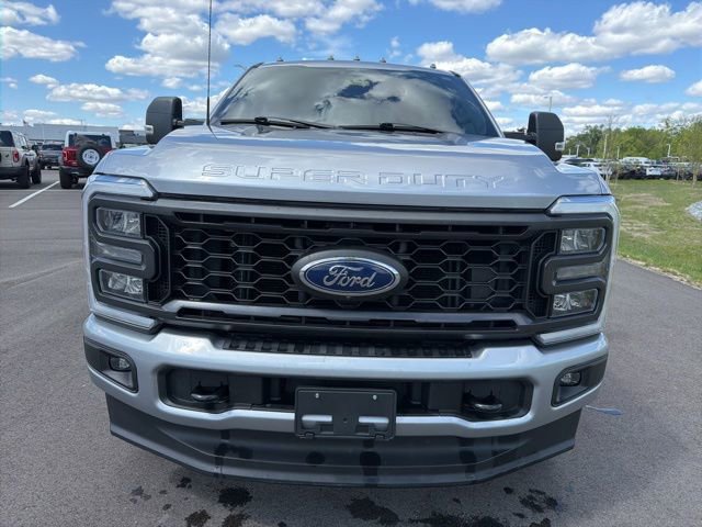 Used 2023 Ford F250 XL w/ STX Appearance Package AWD/4WD image 3