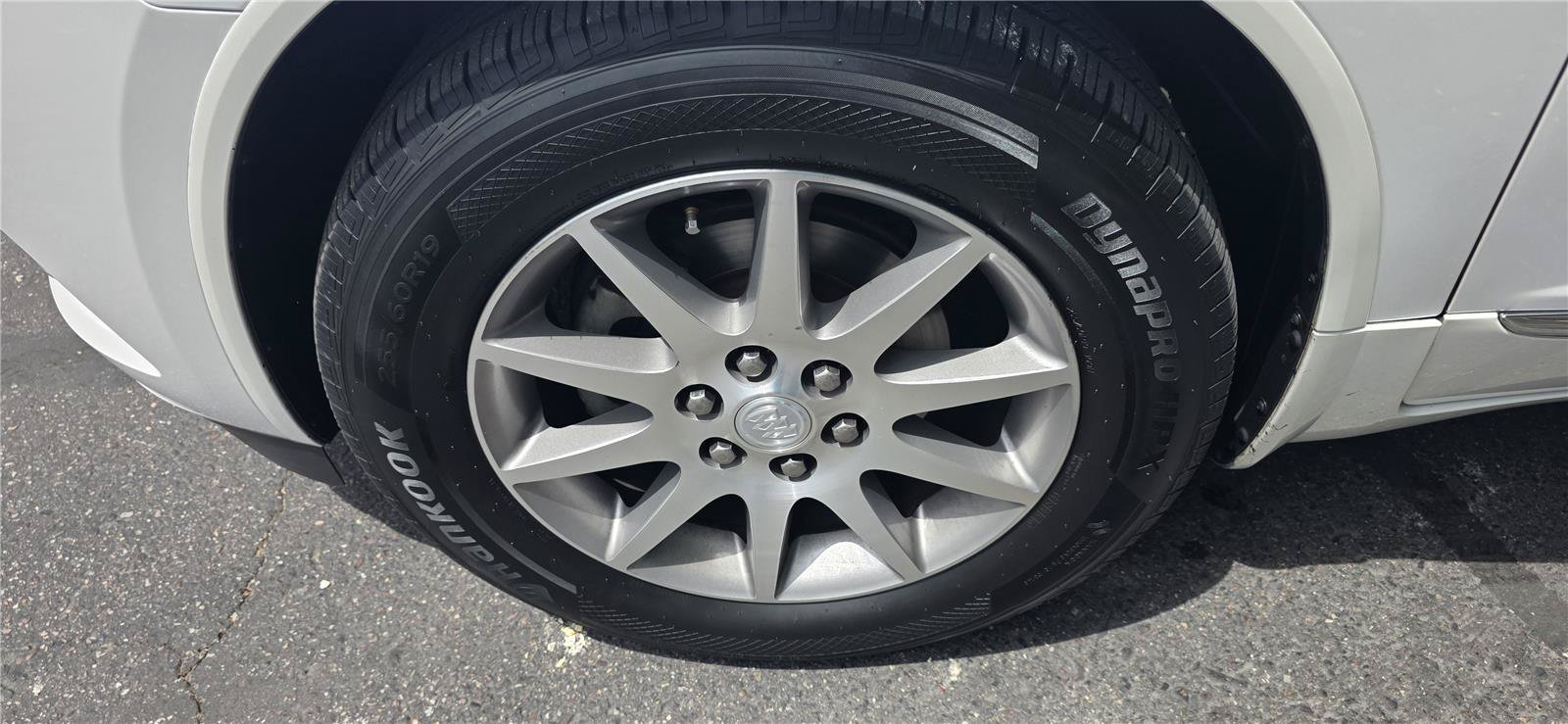 Used 2016 Buick Enclave Convenience w/ Trailering Package FWD image 9