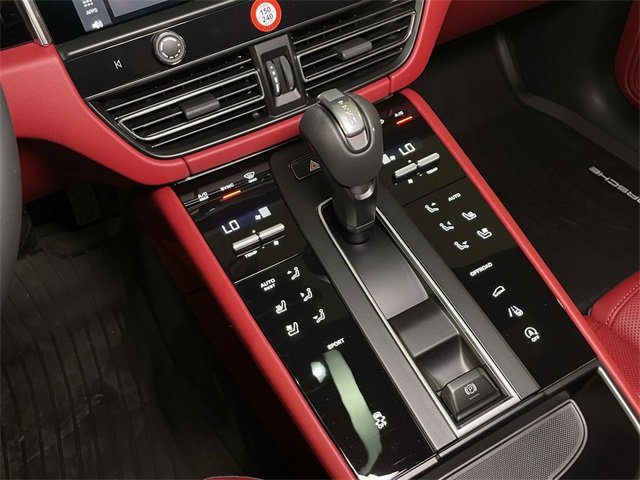 New 2026 Porsche Macan image 31