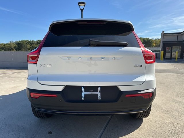 New 2026 Volvo XC40 B5 Plus w/ Protection Package Premier image 6