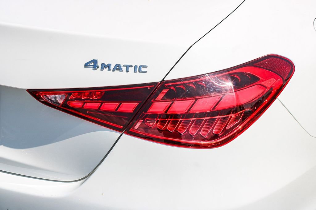 Used 2025 Mercedes-Benz C 300 4MATIC Sedan image 10