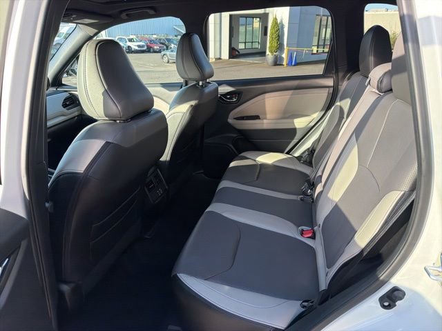 Certified 2025 Subaru Forester Limited w/ Popular Package #2 image 5