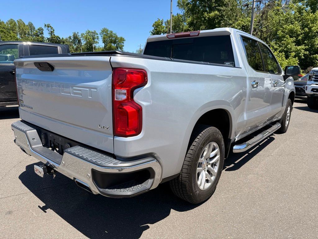 Used 2020 Chevrolet Silverado 1500 LTZ w/ LTZ Plus Package AWD/4WD image 11