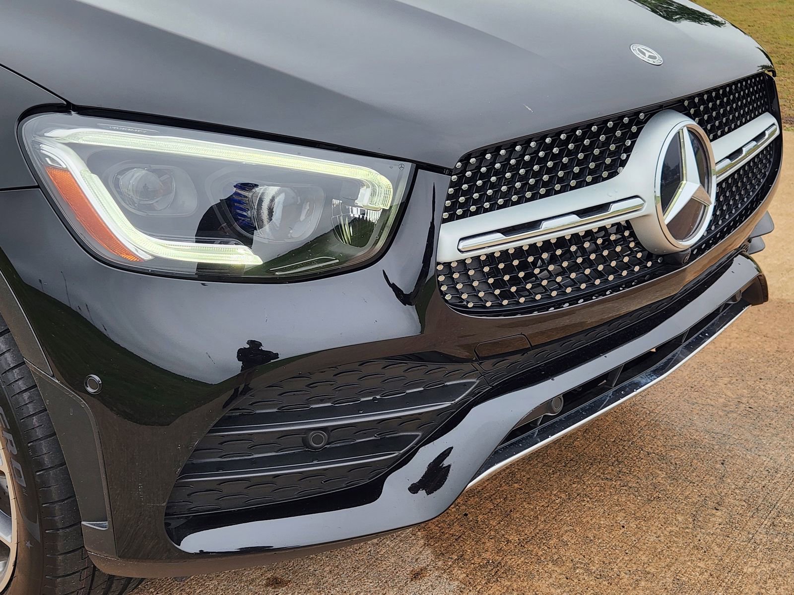 Used 2020 Mercedes-Benz GLC 300 4MATIC Coupe image 12