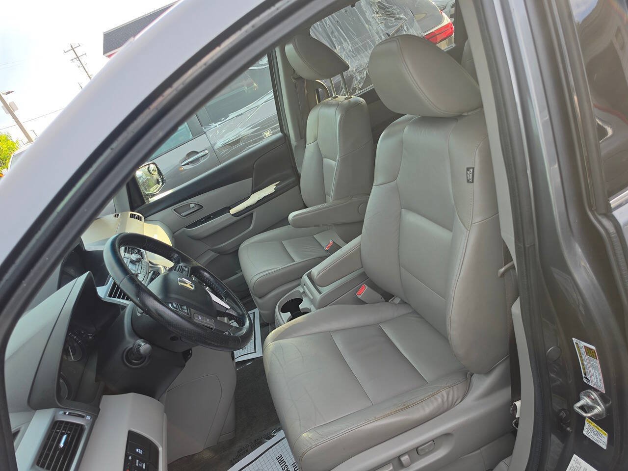 Used 2012 Honda Odyssey Touring Elite image 8